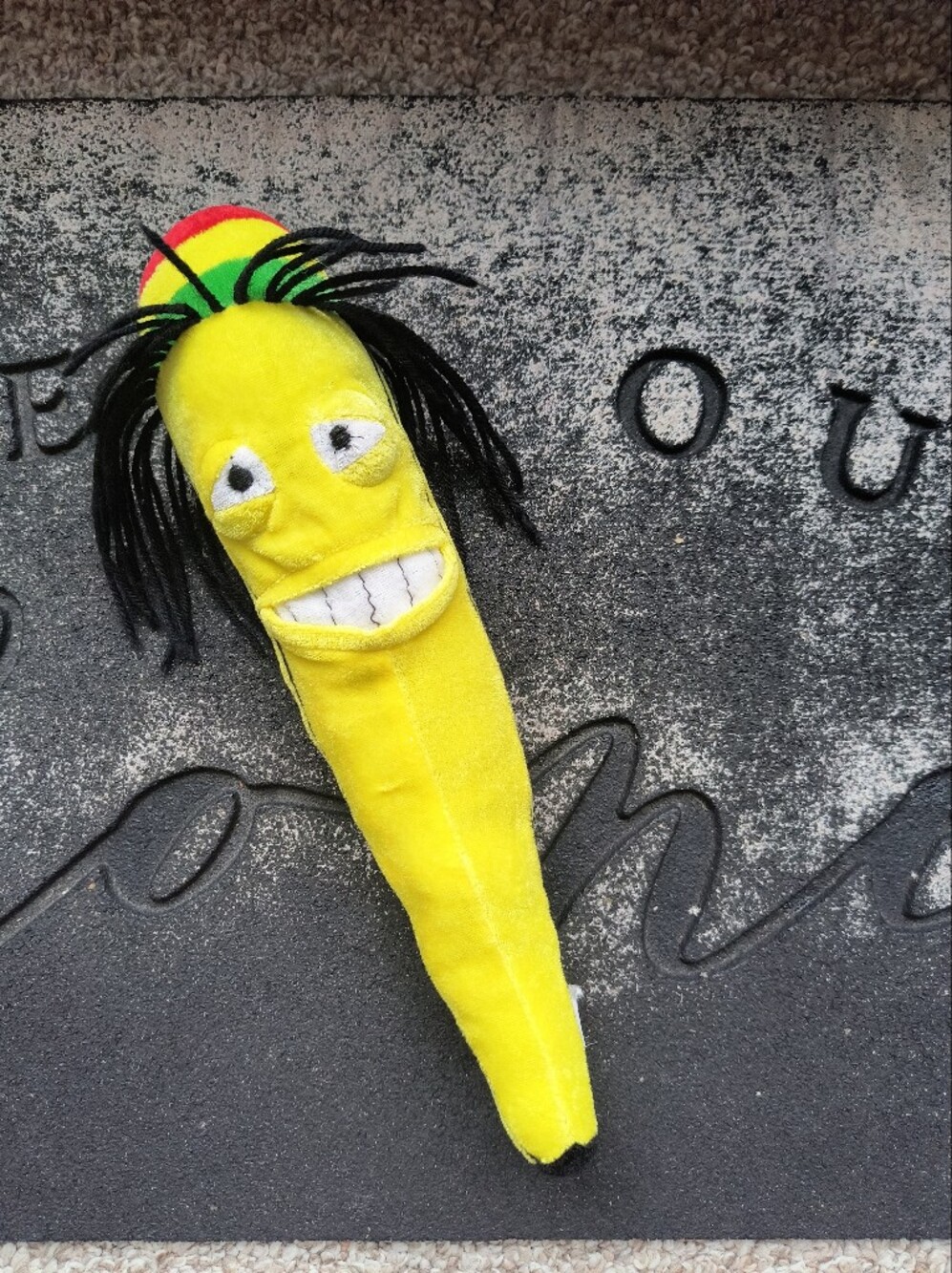 Vintage Happy Banana Rasta Hat Jamaican 14" Plushie 2014 Stuffie Yarn Dreads